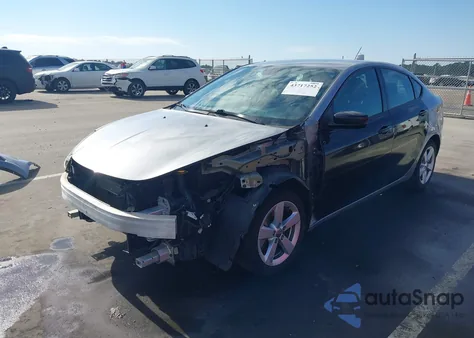 2015 Dodge Dart Sxt z USA, uszkodzony, nr VIN 1C3CDFBB0FD238312